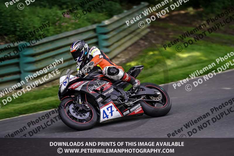 cadwell no limits trackday;cadwell park;cadwell park photographs;cadwell trackday photographs;enduro digital images;event digital images;eventdigitalimages;no limits trackdays;peter wileman photography;racing digital images;trackday digital images;trackday photos